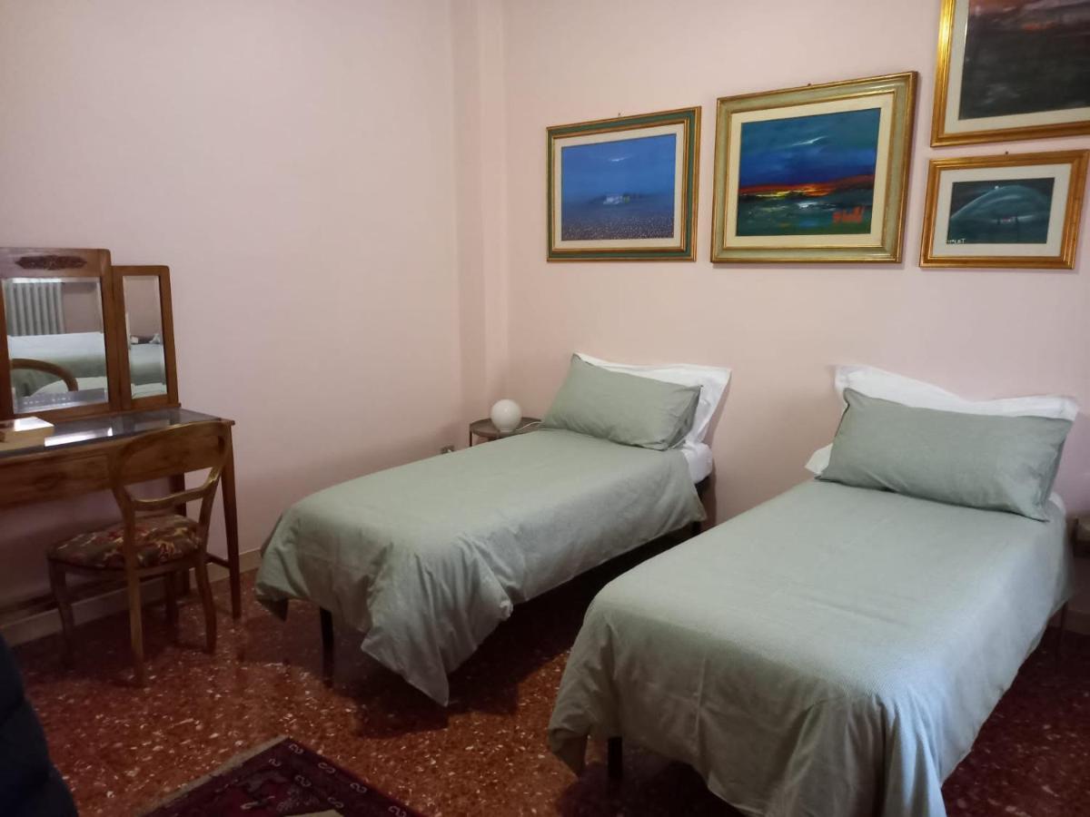 Casa Di Nonna Hotell Bevagna Exteriör bild